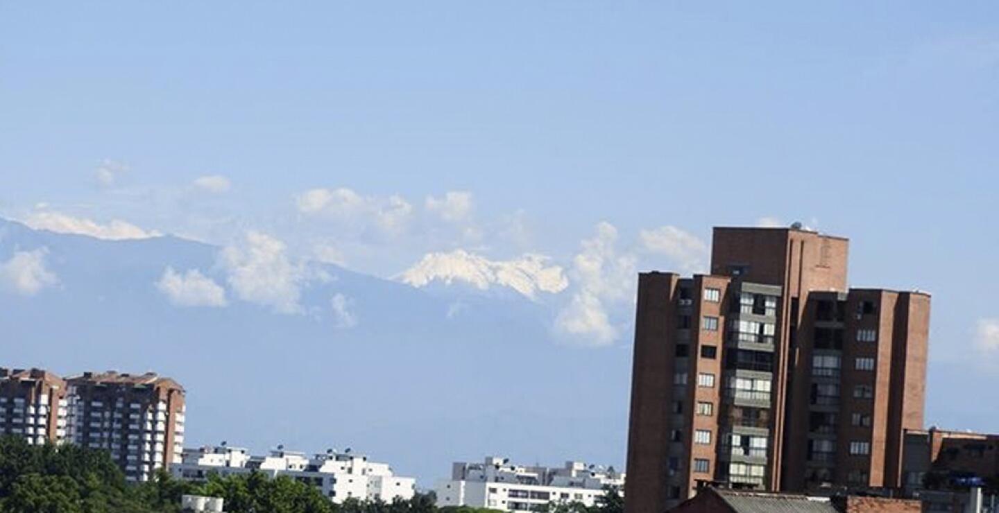 277083_Vista del Nevado del Huila desde Cali. Foto: Cortesía.
