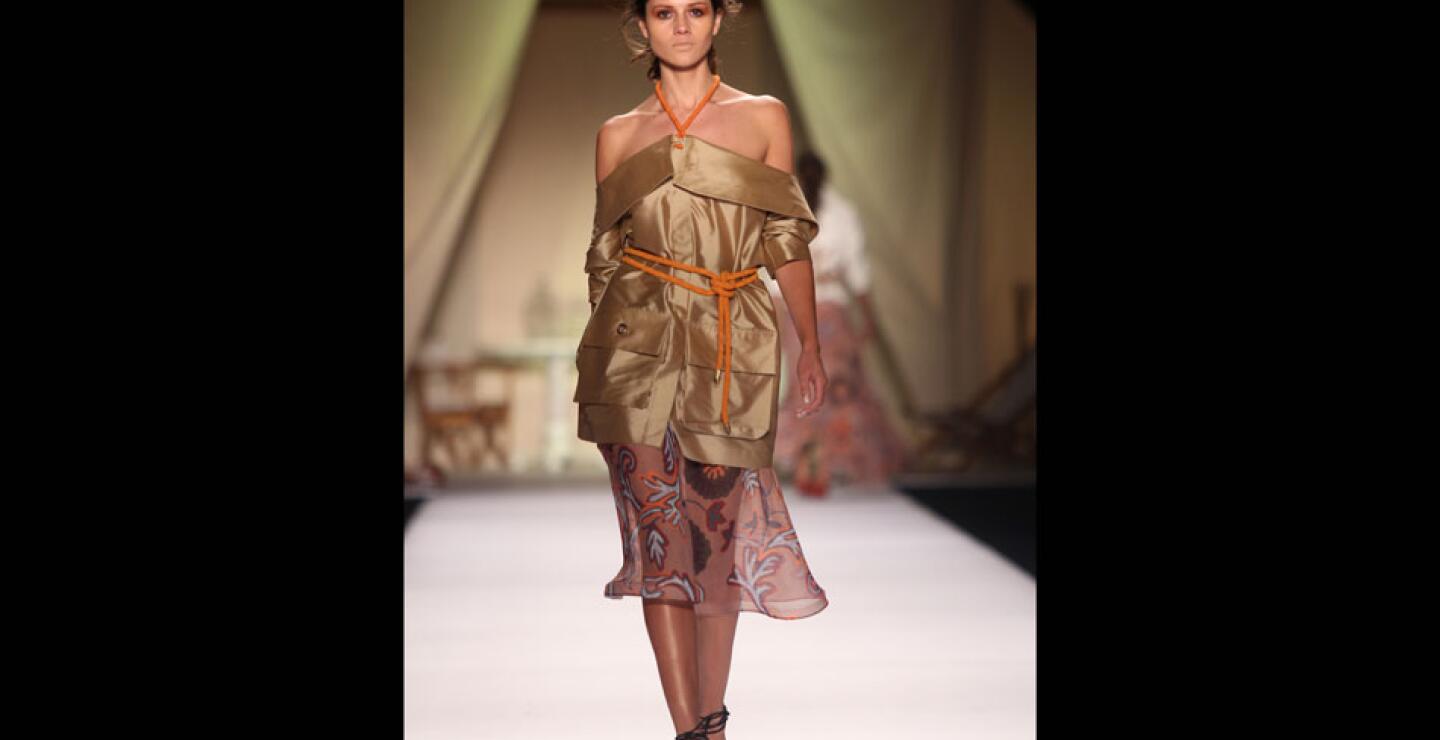  Colección: Glamping. Diseñador: Andrés Otálora. Cali Exposhow 2015  