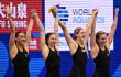 Equipo australiano de nadadoras en prueba del Mundial de Natación de Fukuoka 2023