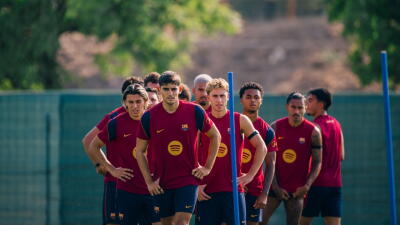 Jugadores del Barcelona en una de las sesiones de entrenamiento. 