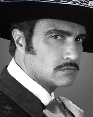 Jaime Camil .jpg