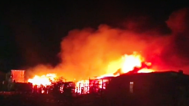 Pelea entre vecinos habría desatado tremendo incendio en Cartagena