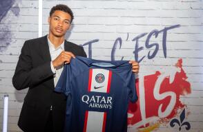 Hugo Ekitiké, nuevo jugador del París Sain-Germain.