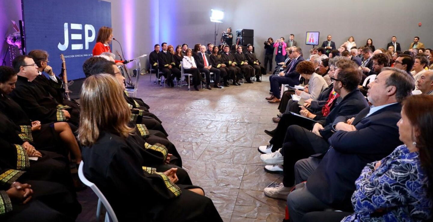 352939_BLU Radio// Miembros de la JEP. Foto: Twitter @JEP_Colombia
