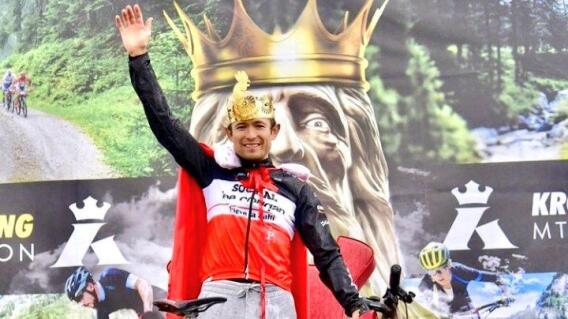 Leonardo Páez, campeón de la Kronoplatz King. Leonardo Páez, campeón de la Kronoplatz King.