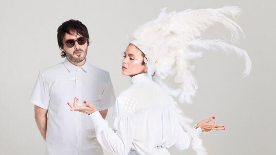 184392_galeria-bomba-estereo.jpg 184392_galeria-bomba-estereo.jpg