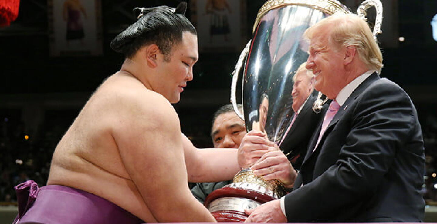donald-trump-sumo-efe.jpg