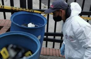 señalan a hombre de maltrato animal en Bogotá