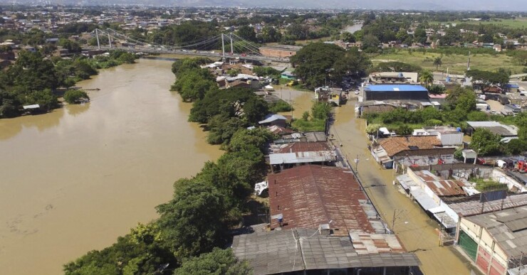 277045_Inundaciones en Cali por creciente del río Cauca. Foto: Cortesía.