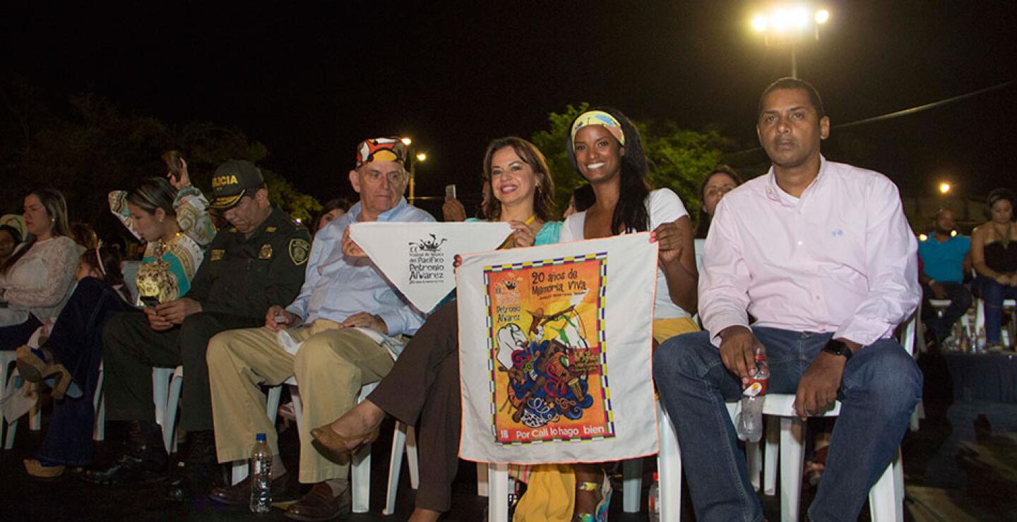 19-petronio-2016.jpg 19-petronio-2016.jpg