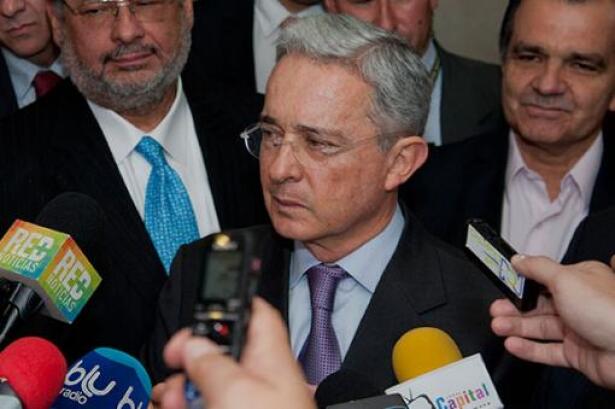 24691_Álvaro Uribe - Foto: AFP