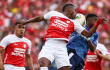 Acción de juego entre Santa Fe y Millonario, válido por la primera jornada de cuadrangulares. 