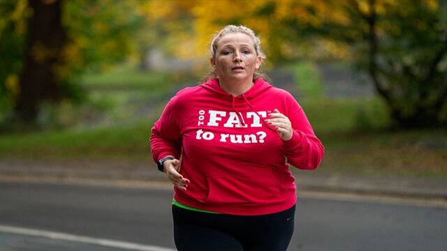 Julie Creffield, la maratonista talla grande que ánima a las mujeres a amar su cuerpo Julie Creffield, la maratonista talla grande que ánima a las mujeres a amar su cuerpo