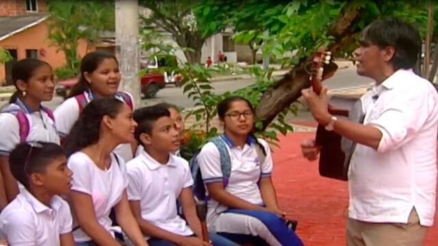 Con música, este profesor promueve la paz y la reconciliación en el Atlántico 