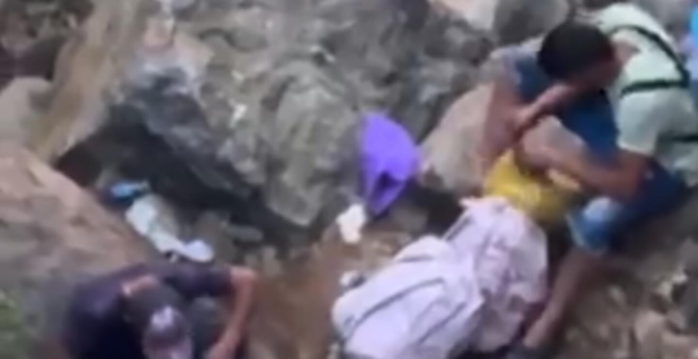 Video muestra como varias personas robaron las cosas de los estudiantes en Antioquia