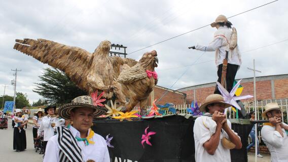 193853_Foto Ferias Municipio Puente Nacional