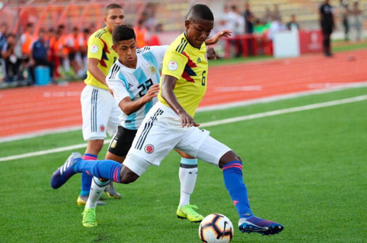 309542_colombiasub17280319sub17peru2019e.jpg