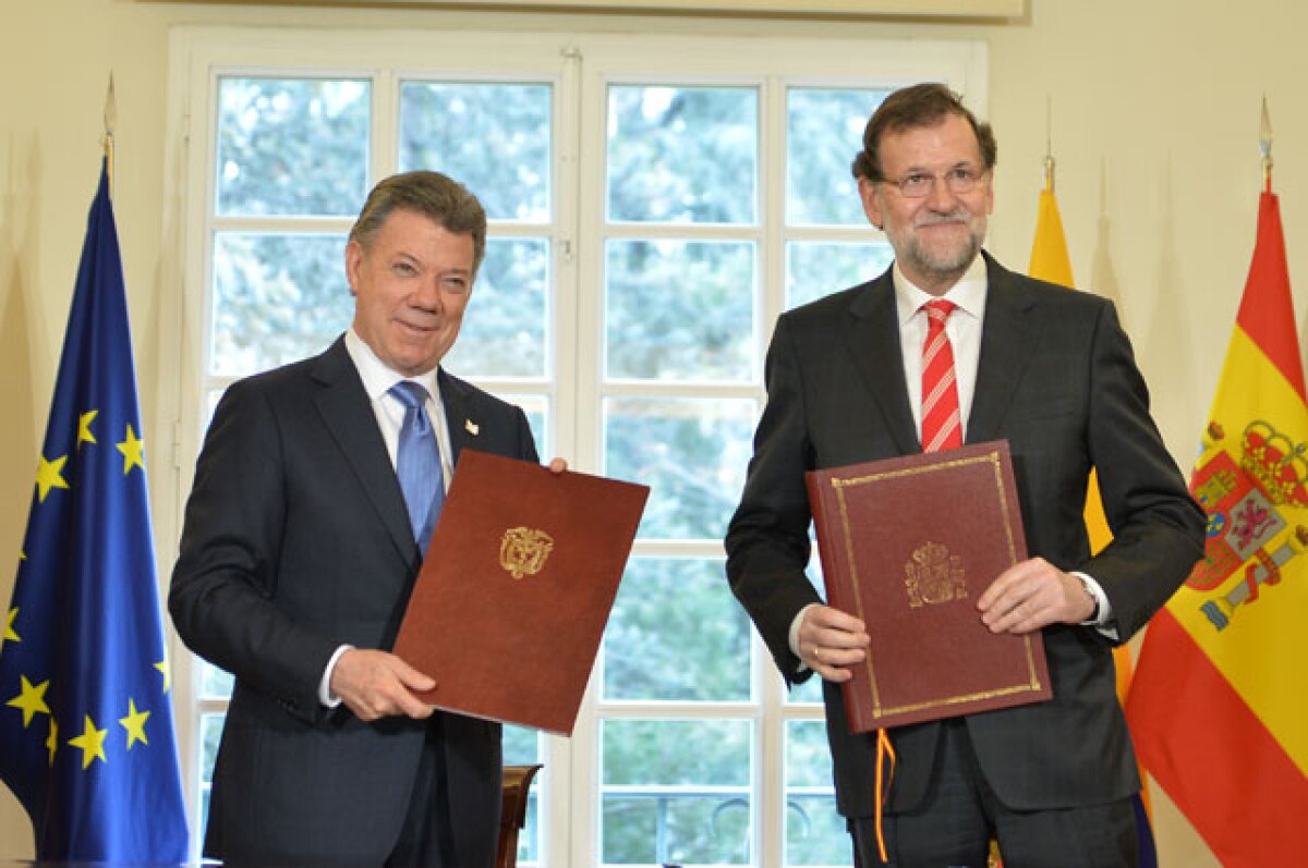 030315juan-manuel-santos-mariano-rajoy_po.jpg