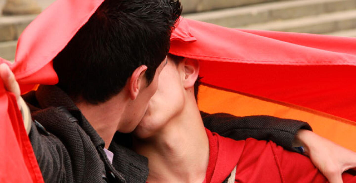 gay2_0.jpg