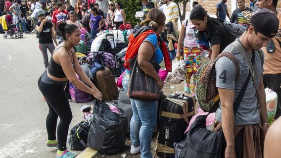 336493_BLU Radio. Venezolanos en Perú // Foto: AFP