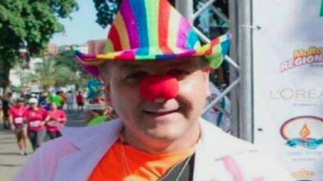 Acusan a policía venezolana de asesinar a hombre que se disfrazaba de payaso en hospitales