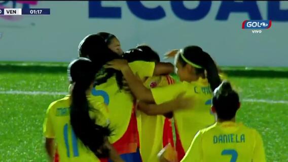 Selección Colombia femenina Sub-20 celebra su gol contra Venezuela, en el Sudamericano Selección Colombia femenina Sub-20 celebra su gol contra Venezuela, en el Sudamericano