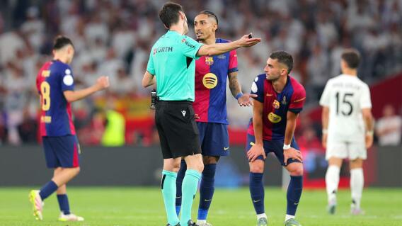 Raphinha en Barcelona vs. Real Madrid. Raphinha en Barcelona vs. Real Madrid.