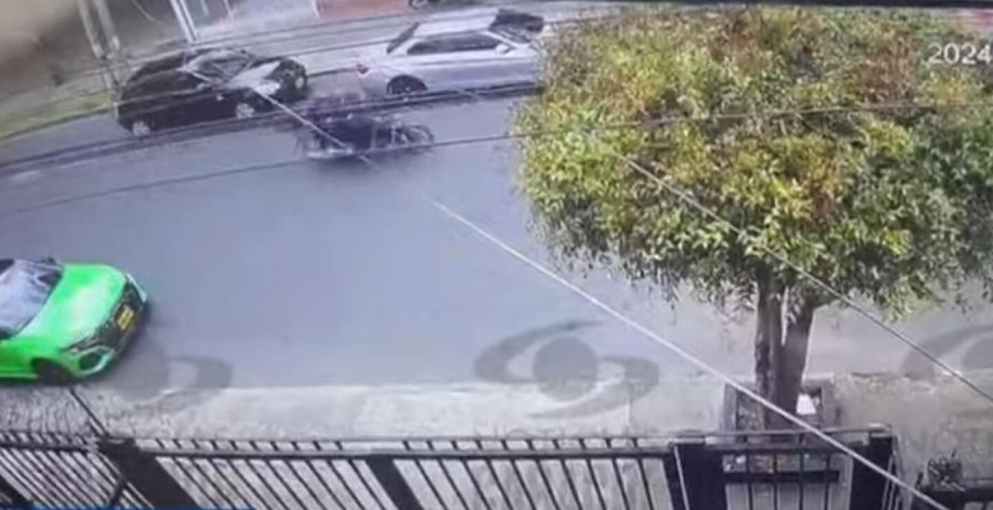 Video del momento exacto del intento de robo a conductor 