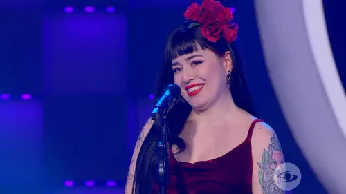 ‘Yo Me Llamo Mon Laferte’ en el Templo de la Imitación.