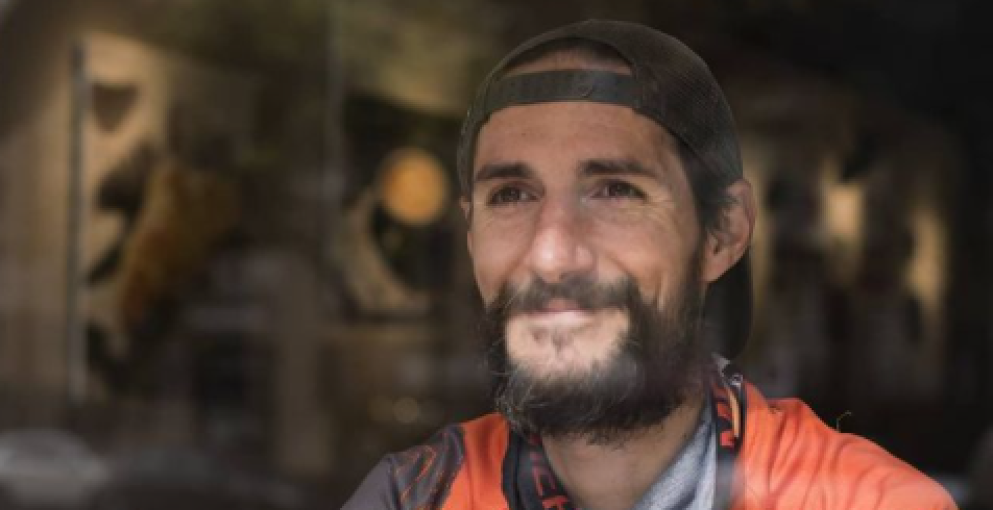 Juan Dual, el maratonista que no tiene colon, estomago, ni recto 