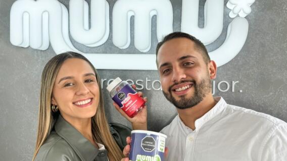 Sebastián Sanchez y Daniela Cobos son los fundadores de Mumu. Sebastián Sanchez y Daniela Cobos son los fundadores de Mumu.