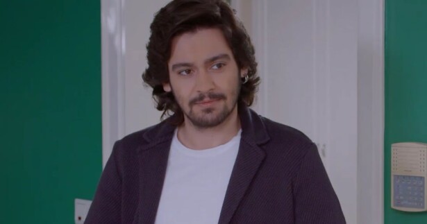 321474_elif970.jpg