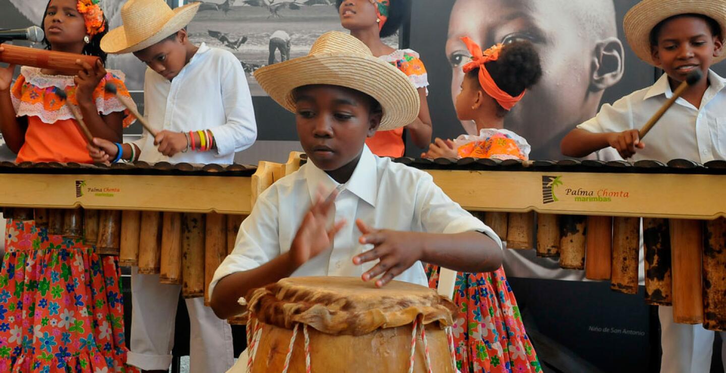 ninos-petronio7.jpg