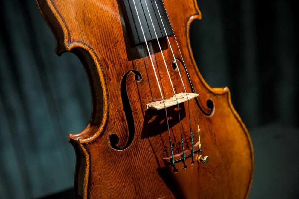 Raro Stradivarius se vende por una cifra casi récord de USD 15,3