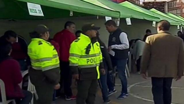 Cerca de 200.000 miembros de la fuerza pública vigilan las elecciones legislativas en Colombia Cerca de 200.000 miembros de la fuerza pública vigilan las elecciones legislativas en Colombia