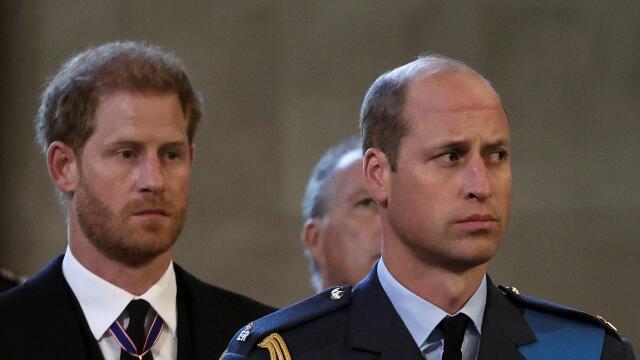 El príncipe Harry hizo la revelación sobre el incidente con William en su autobiografía. El príncipe Harry hizo la revelación sobre el incidente con William en su autobiografía.