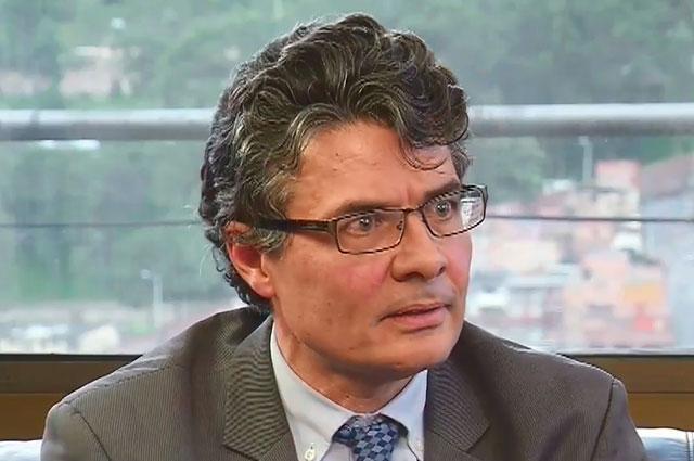 La vida sin religión vale la pena: minsalud critica a “profetas”, políticos y redes sociales