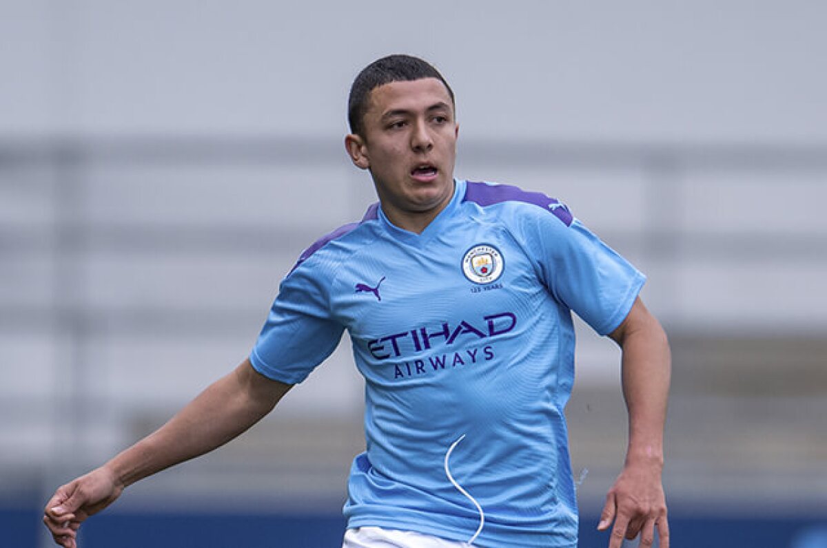 Ian Carlo Poveda tendrá nuevo destino en Inglaterra: será jugador del Leeds United | Colombianos en el Exterior | GolCaracol