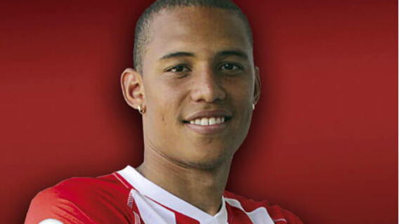 296051_Brayan Perea