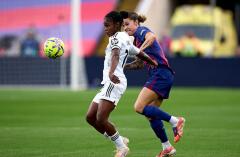 Linda Caicedo en Barcelona vs. Real Madrid femenino por la Liga F.