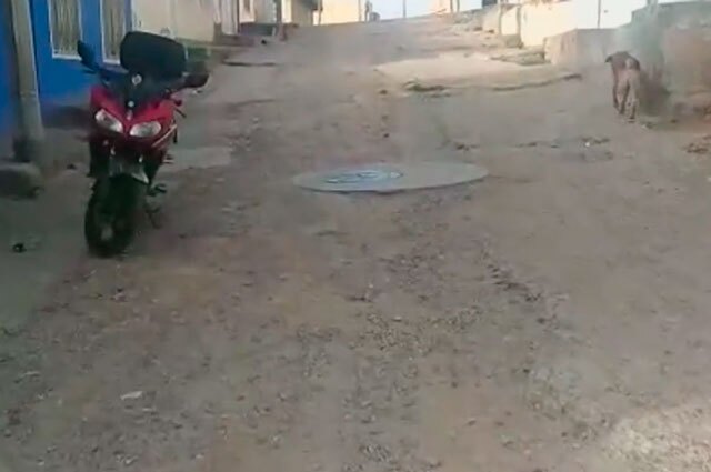 Colombianada: arreglaron el alcantarillado de este barrio, pero destruyeron la vía