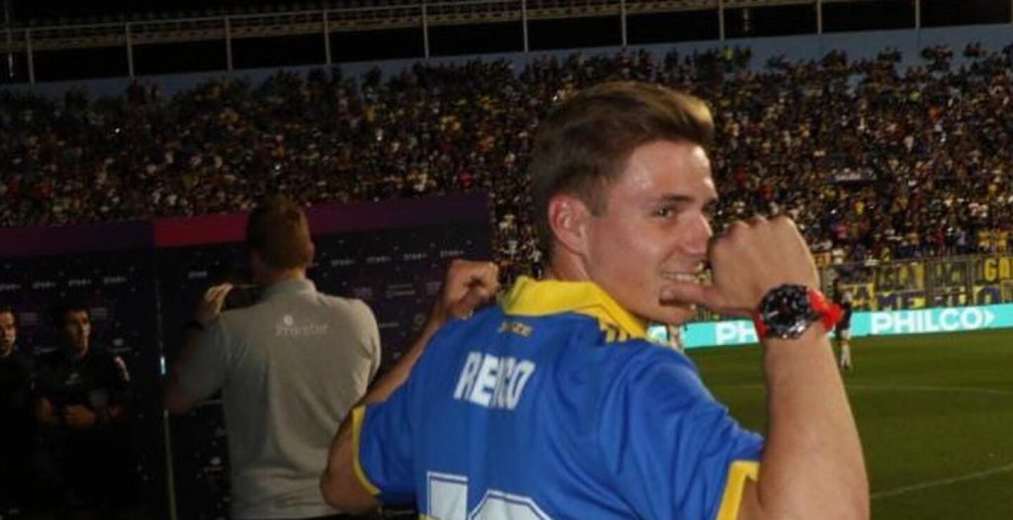 Remco Evenepoel, con la camiseta de Boca Juniors.