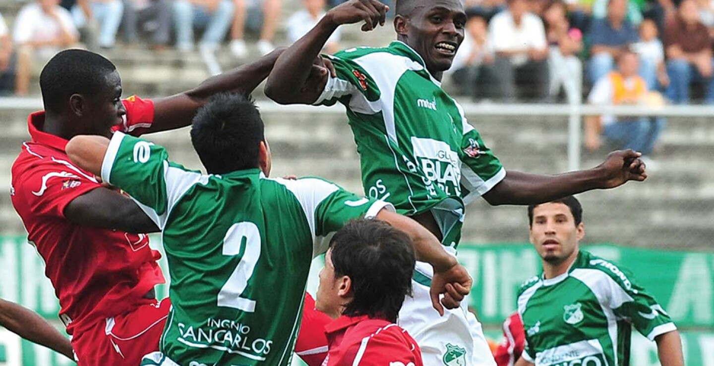 263965_efrain_cortes_col_g.jpg
