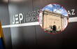 JEP y la fachada del Museo Nacional. 