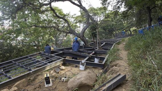 366103_BLU Radio. Cerros Orientales Bucaramanga / Foto:Alcaldía Bucaramanga