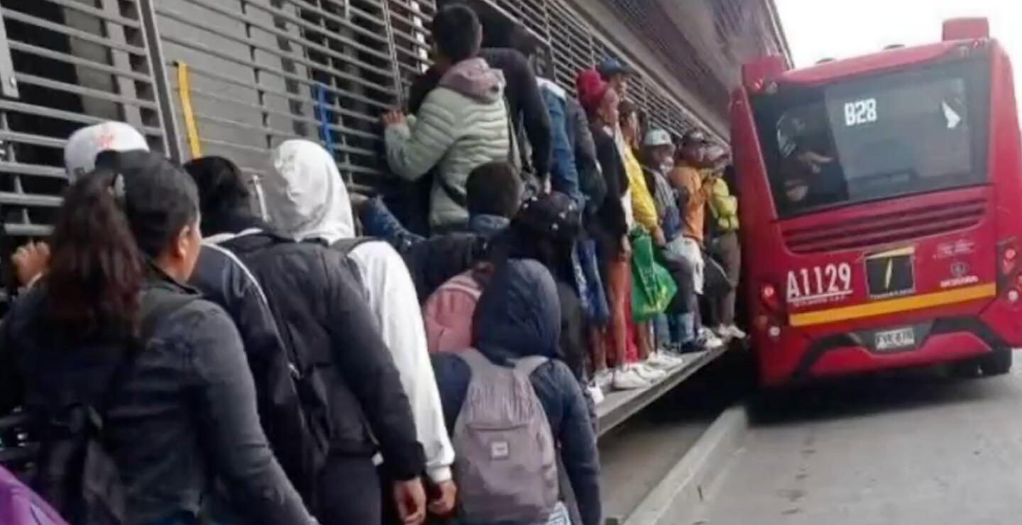 Los 'colados' de TransMilenio en 2024 no validaron 89 millones de pasajes, según concejal 