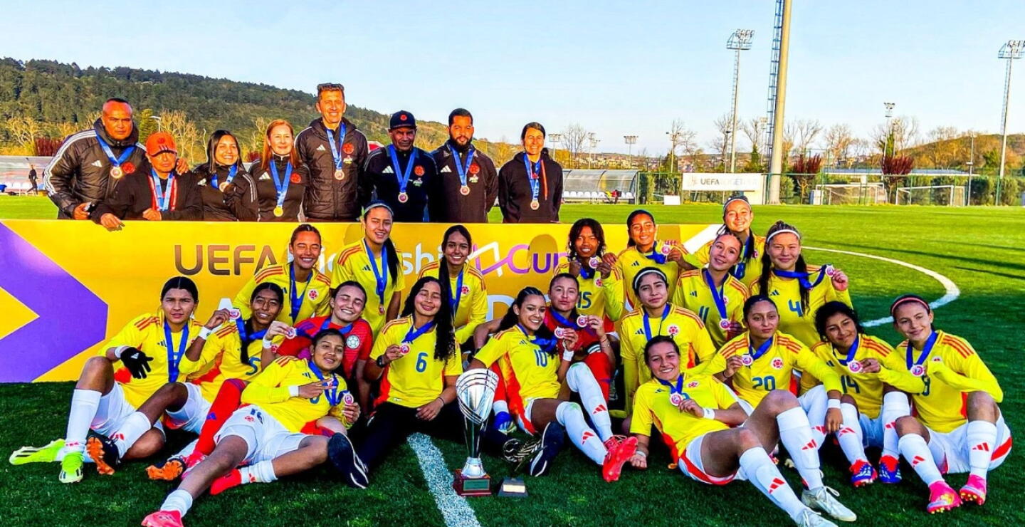 La Selección Colombia femenina Sub-17, campeona de UEFA Friendship Cup 2025.