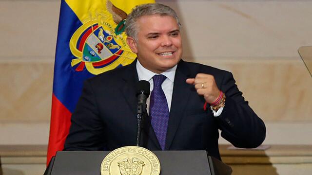 Cumpliremos con requisitos ambientales y sociales para la aspersión con glifosato: Duque