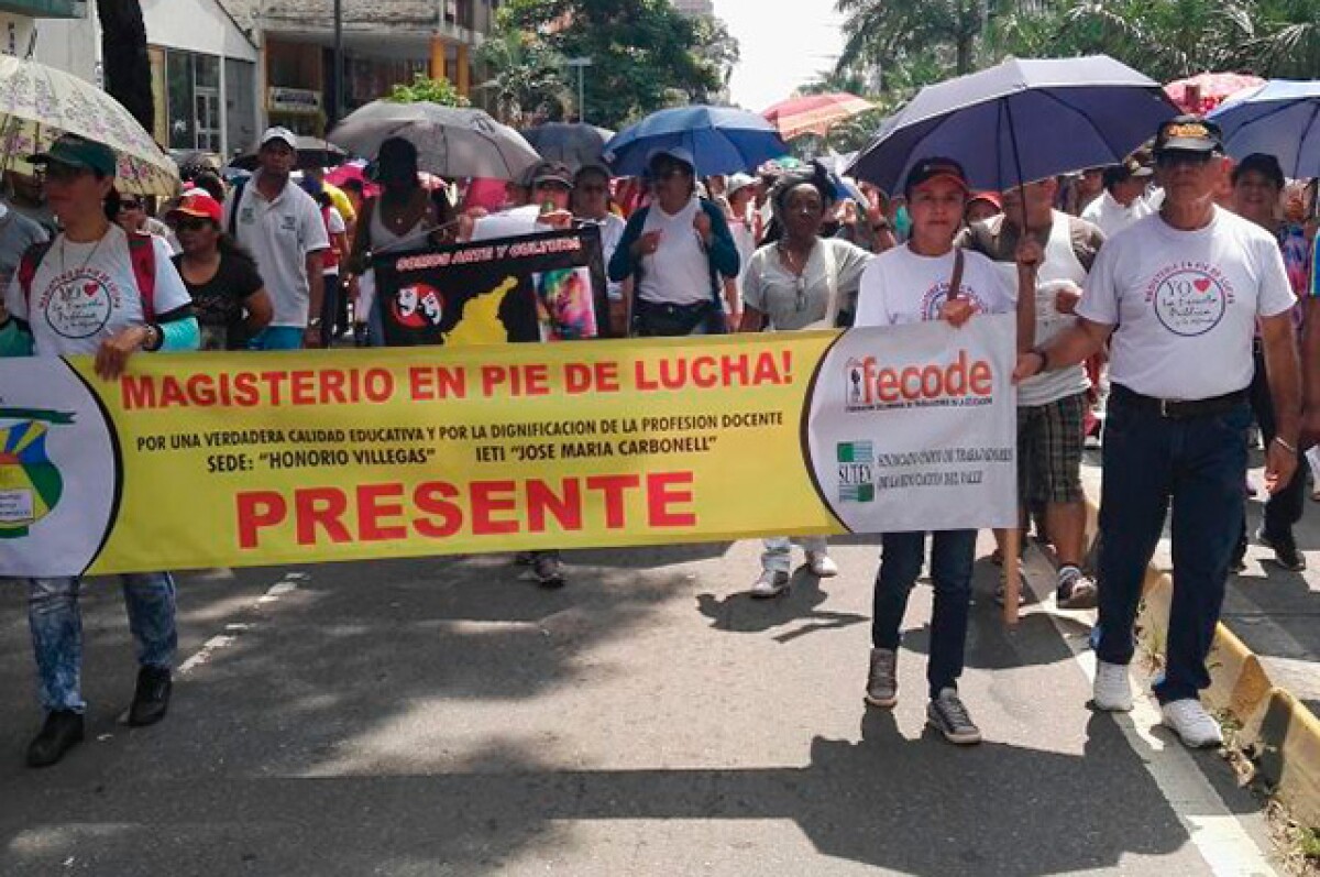 marcha-educadores-cali-foto-diana-ruiz-2.jpg