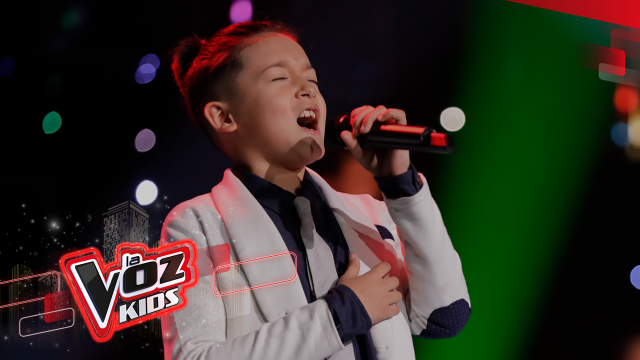 Santiago canta 'Mi salón está de fiesta' - La Voz Kids